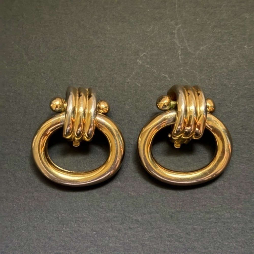 Vintage VENDOME Gold Tone Ribbon Door Knocker Clip On Earrings